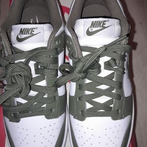 Women's Nike Sneakers